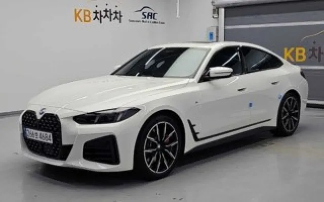 인천경차중고 4시리즈 (G22) 420i 쿠페 M 스포츠 프로 매물 사진 12 - 2026/02 5,673km